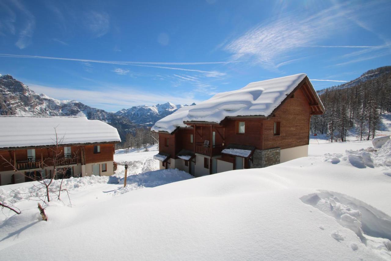 ピュイ・サン・ヴァンサンLes Chalets Du Parc Aux Etoiles - Cimes Et Neigeアパートメント エクステリア 写真